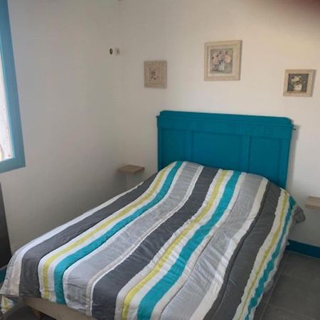 Le Depot Appartement Du Port A Champvert Ngoại thất bức ảnh